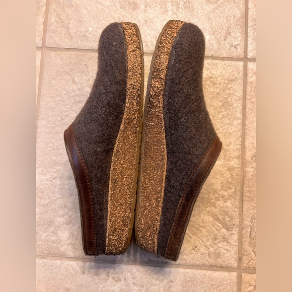 Haflinger GZL Wool Clogs - Picture 3 of 5